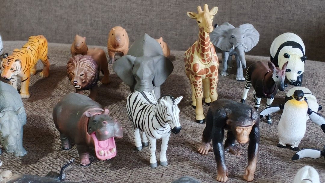 Takara Tomy Animal Figures (Category: Figurines & Statues) located in Manila. Submitted by rarecollectiblez_etc. (Listing ID 1427337156, Image 2). Description: Takara Tomy Animal Figures Realistic Poseable With Moving Parts 24 pcs Selling as lot only.