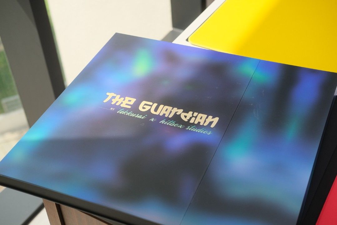 Tekkusai x HitBox The Guardian Glass Mousepad, Computers & Tech, Parts ...