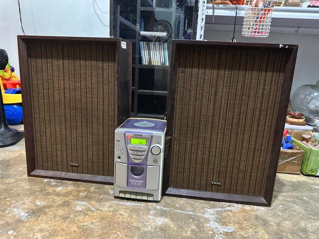 Trio Vintage Speakers Only (Category: Soundbars, Speakers & Amplifiers) located in Rodriguez. Submitted by pwestoonlinestore (Listing ID 1427350382, Image 1). Description: Tested working Issue: Minor Scratches .
