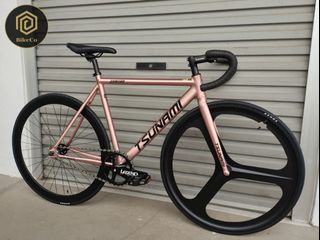 (Category: ) located in . Submitted by bikeco (Listing ID 1427423323, Image 1). Description: .