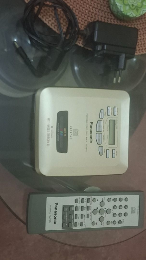 Vintage Panasonic SL-VP45 (Category: Portable Music Players) located in Caloocan City. Submitted by jatrix (Listing ID 1427431025, Image 1). Description: Vintage panasonic portable video player, woeking po yan pati mga lahat button ng player. Makinis pa din player.. pwede itest bago nyo bilin. - Panasonic SL-VP45 player - remote - adaptor Pm lang mga sir. .