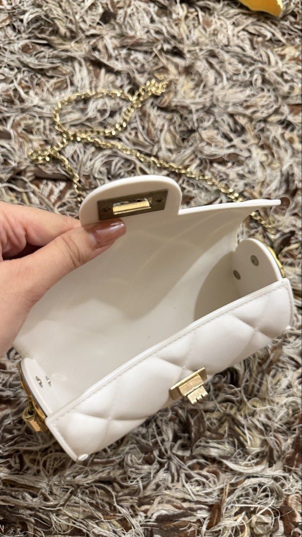 White Quilted Jelly Bag Secosana (Category: Luxury Bags & Wallets) located in Pasig City. Submitted by ysa.declutters (Listing ID 1427333894, Image 3). Description: Never used, only stocked.