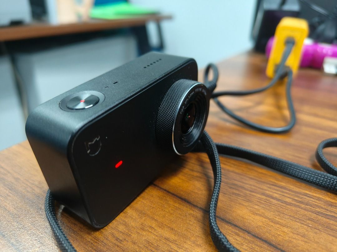 Xiaomi YDXJ01FM Mi Action 4K Camera with LCD problem but usable (Category: Cameras) located in Manila. Submitted by nomad.nomad (Listing ID 1427395873, Image 3). Description: The Xiaomi Mi Action Camera 4K (Model: YDXJ01FM) is a compact, lightweight action camera designed for high-resolution video and photo capture. Key specifications include 4K video recording at 30fps, a Sony IMX317 sensor, and a 2.4-inch touchscreen. ------------------- Core S