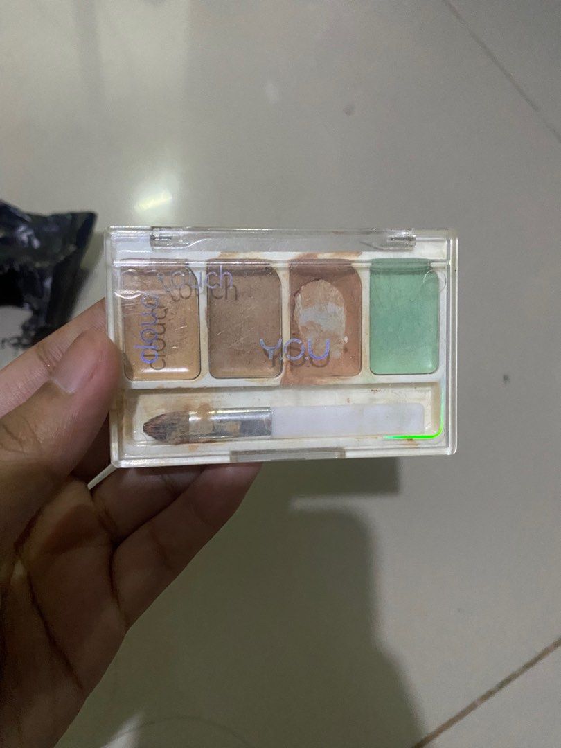 Y.O.U Cloud Touch Correcting Concealer Palette (Category: Makeup) located in Bulacan. Submitted by dyclutterbyrei (Listing ID 1427401724, Image 1). Description: .