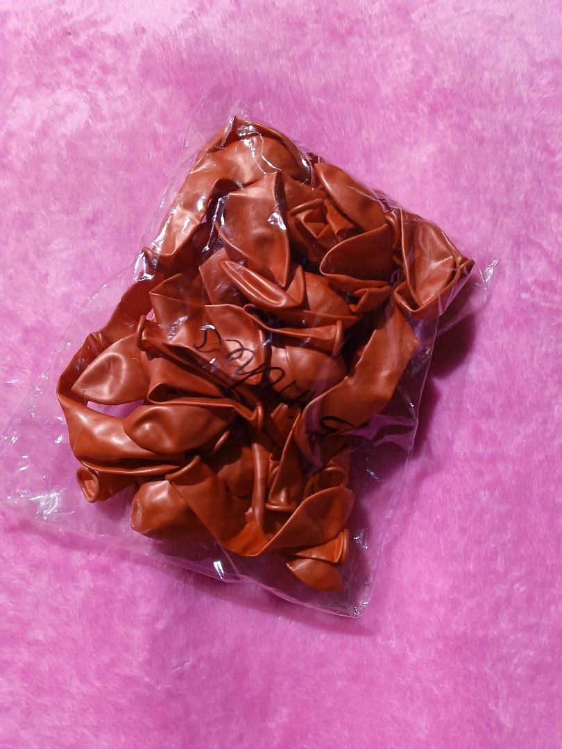 50pcs Glossy Rubber Balloon (5 inches) (Category: Occasions & Party Supplies) located in Pinamalayan. Submitted by bookscaped (Listing ID 1424271343, Image 2). Description: ✅ Brandnew (never been used) ✅ 50 pieces ✅ 5 inches ✅ FREE Shipping available (T&C apply) ✅ ideal for parties and events ✅ Easy to inflate.