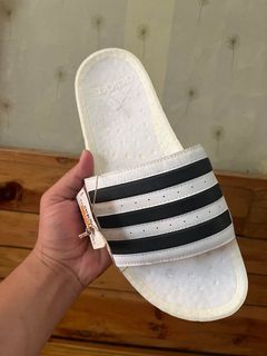 (Category: ) located in . Submitted by eazyshoe (Listing ID 1424197702, Image 1). Description: .