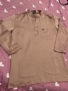 (Category: ) located in . Submitted by thriftgram (Listing ID 1424328497, Image 1). Description: .