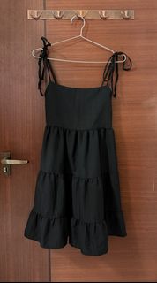 (Category: ) located in . Submitted by shopwmanda (Listing ID 1424264026, Image 1). Description: .
