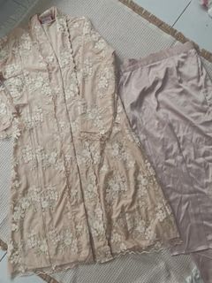 (Category: ) located in . Submitted by lions.thrift (Listing ID 1424163337, Image 1). Description: .