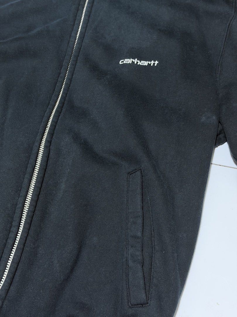 Carhartt Full Zip Jacket (Category: Coats, Jackets and Outerwear) located in Caloocan City. Submitted by _mitsuki (Listing ID 1424280336, Image 2). Description: ‼️ DECLUTTERING ‼️ Model Height: 5'6 Model Weight: 69.5kg Carhartt full zip jacket in black. Features a small Carhartt logo on the chest. The jacket has a full zip closure, two side pockets, and ribbed cuffs and hem. Made of 100% cotton. Size S. MOP: Unionbank, MariBank, GoTyme MOD: Any c