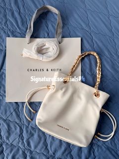 (Category: ) located in . Submitted by signatureessentialsph (Listing ID 1422866221, Image 1). Description: .