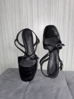(Category: ) located in . Submitted by thriftingfinds (Listing ID 1424214862, Image 1). Description: .