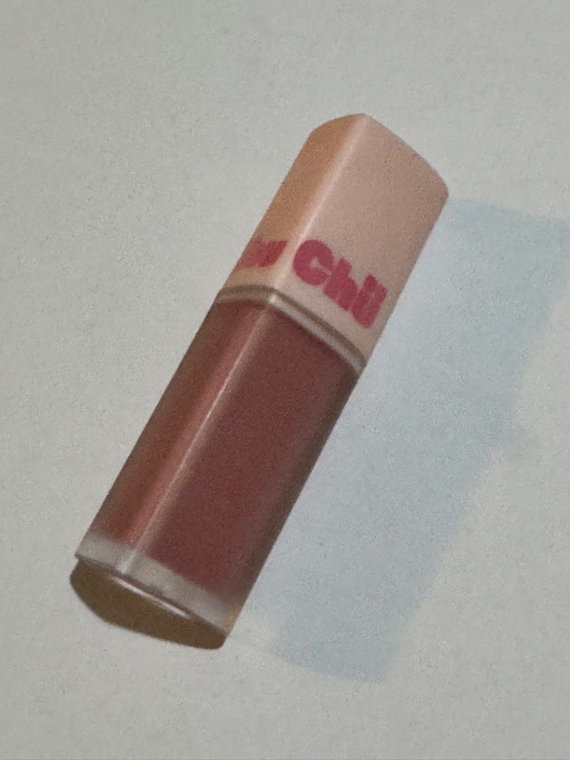 chuchu blush (Category: Makeup) located in Bacolod City. Submitted by annzxh (Listing ID 1424235618, Image 3). Description: Shade pink lemonade.