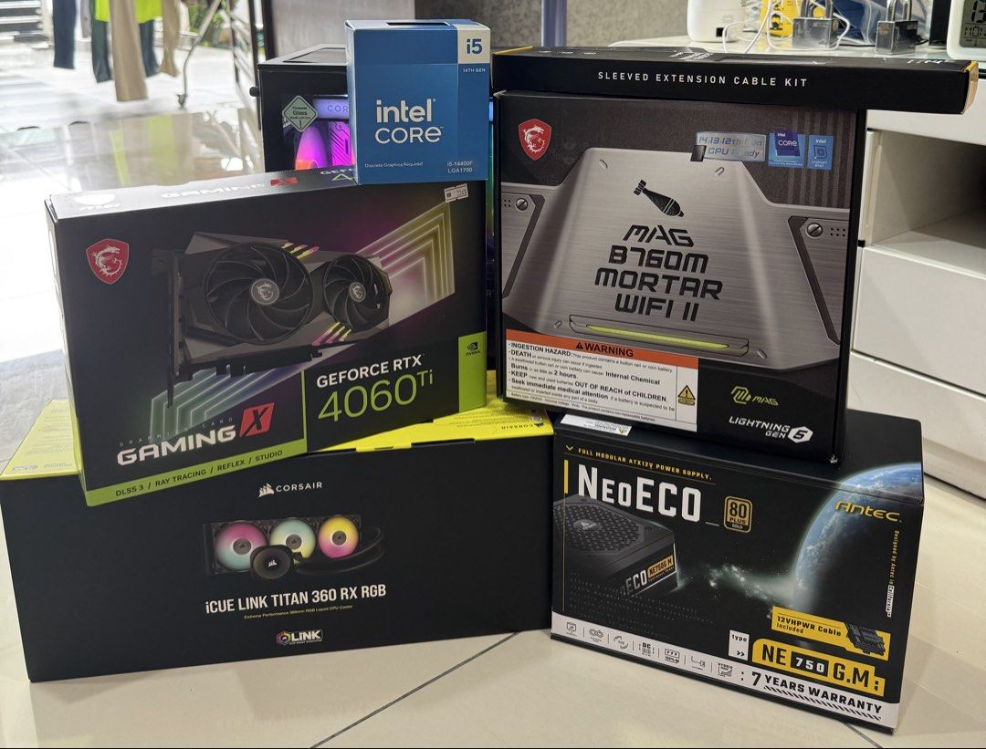 Corsair Custom Gaming PC - RTX Graphics65604597698177112