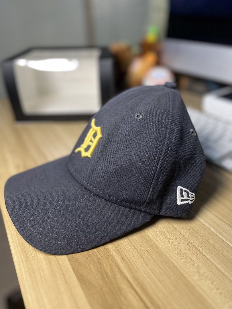 Detroit baseball cap new era (Category: Caps & Hats) located in Dasmarinas. Submitted by margo09 (Listing ID 1424310931, Image 3). Description: - New Era Detroit Baseball Cap - Navy blue color - Features the iconic gold 'D' logo - 9FORTY model for adjustable fit - Perfect for everyday wear or collectors.