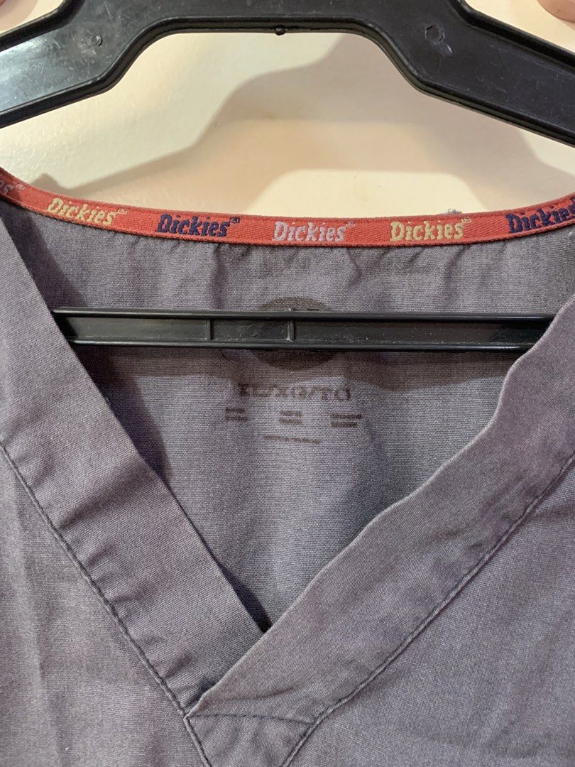 Dickies gray scrubs top plus size XL (Category: Others Tops) located in Las Pinas. Submitted by extraloved.ph (Listing ID 1424206529, Image 3). Description: Cotton Xl With 1 front pocket No side pockets Dm for dimensions.