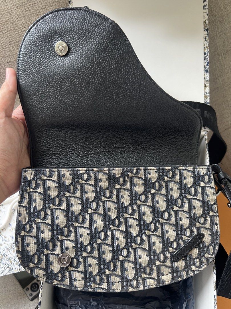 Dior Saddle Bag Oblique Mens (Category: Luxury Bags & Wallets) located in Quezon City. Submitted by _cherryontop_ (Listing ID 1424258107, Image 2). Description: - Authentic Dior Saddle Bag - Oblique canvas material 2023 purchased for 135k 9.3/10 condition box,paperbag, receipt,card,ribbon.