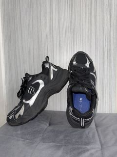 (Category: ) located in . Submitted by thriftingfinds (Listing ID 1424213927, Image 1). Description: .