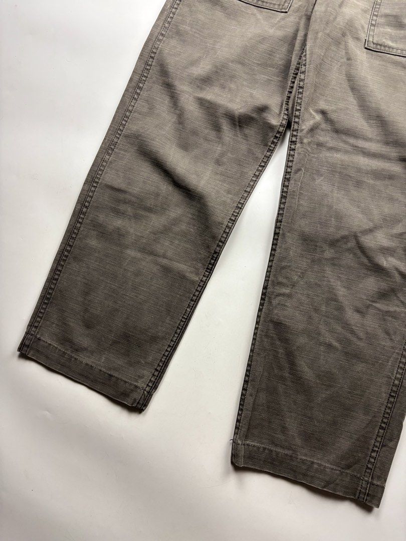 Full Count Utility Trousers (Category: Trousers) located in Makati City. Submitted by ragrepository (Listing ID 1424311605, Image 3). Description: Full Count Utility Trousers Tagged as Medium Waist- 15.5” Front rise-12” Back rise- 13” Inseam-26.5” Outseam-36” Thigh-12.5” Knee- 9.5” Leg opening-8.5” Condition-9/10 Flaw-None .
