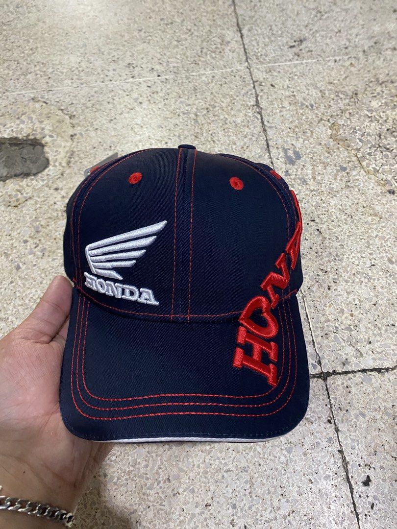 Honda Cap with Embroidered Logo (Category: Caps & Hats) located in Manila. Submitted by dundonnn (Listing ID 1424195532, Image 1). Description: ✅ AVAILABLE ✅ 🧢 HONDA 💰 ₱750 ▪️ Adult size / Fit most head 🛒 DM ME.