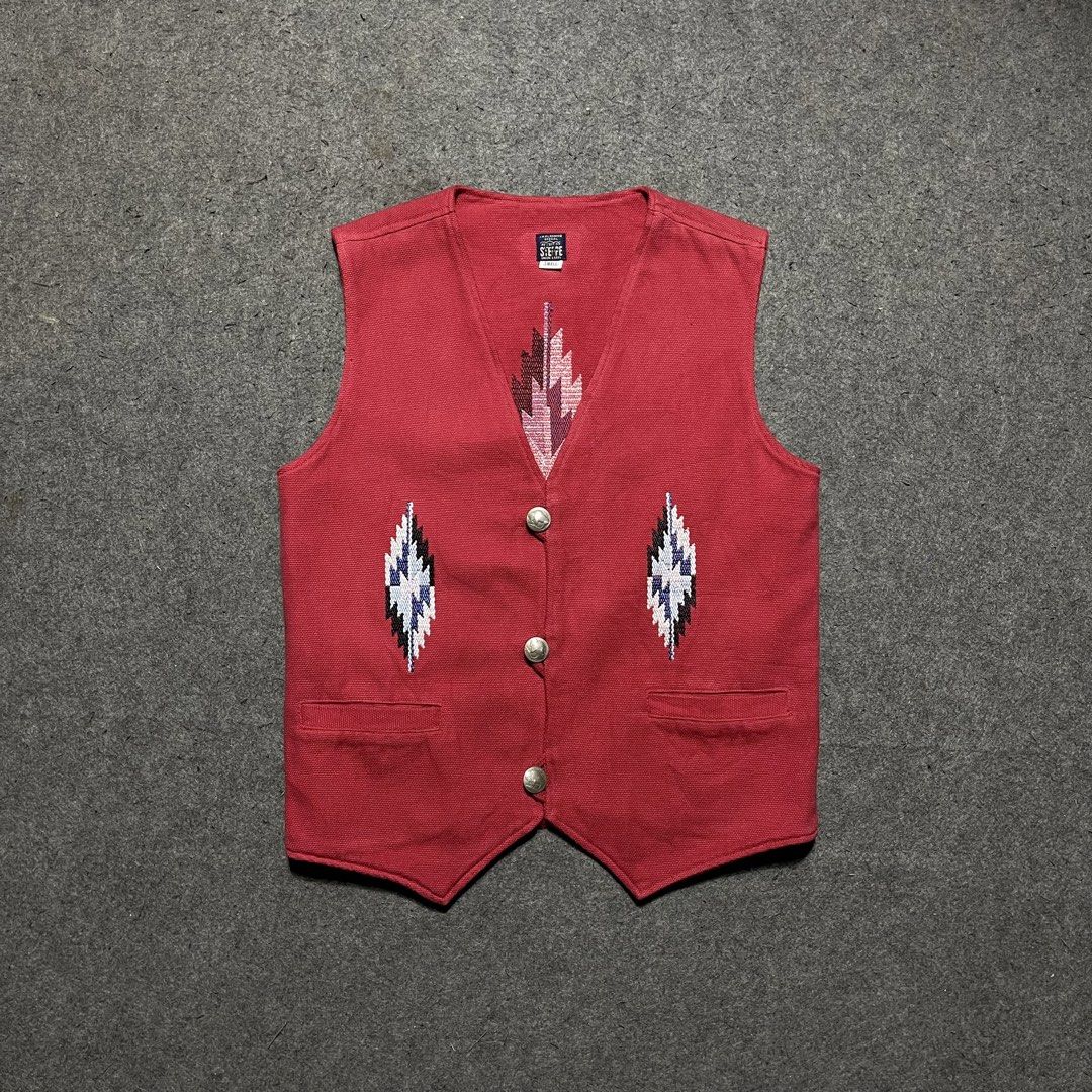 I.H. Planning Special Steppe chimayo Wool vest (Category: Vests) located in Zamboanga. Submitted by rag_20 (Listing ID 1424331836, Image 1). Description: I.H. Planning Special Steppe chimayo Wool vest “Steppe” is a niche artisan brand known for handwoven textiles, often inspired by Southwestern and Central Asian heritage. Their Chimayo wool vests typically feature authentic hand-loomed wool from New Mexico, characterized by the iconic “Chimayo De
