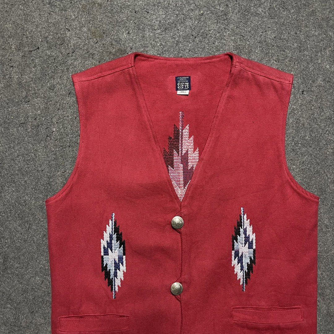 I.H. Planning Special Steppe chimayo Wool vest (Category: Vests) located in Zamboanga. Submitted by rag_20 (Listing ID 1424331836, Image 2). Description: I.H. Planning Special Steppe chimayo Wool vest “Steppe” is a niche artisan brand known for handwoven textiles, often inspired by Southwestern and Central Asian heritage. Their Chimayo wool vests typically feature authentic hand-loomed wool from New Mexico, characterized by the iconic “Chimayo De