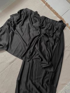 (Category: ) located in . Submitted by lions.thrift (Listing ID 1424162955, Image 1). Description: .