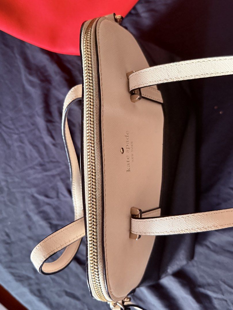 Kate Spade Two-Tone Satchel Handbag (Category: Luxury Bags & Wallets) located in Bulacan. Submitted by makelearningfun (Listing ID 1424237129, Image 3). Description: Can give discount but please do not lowball we need extra funds.