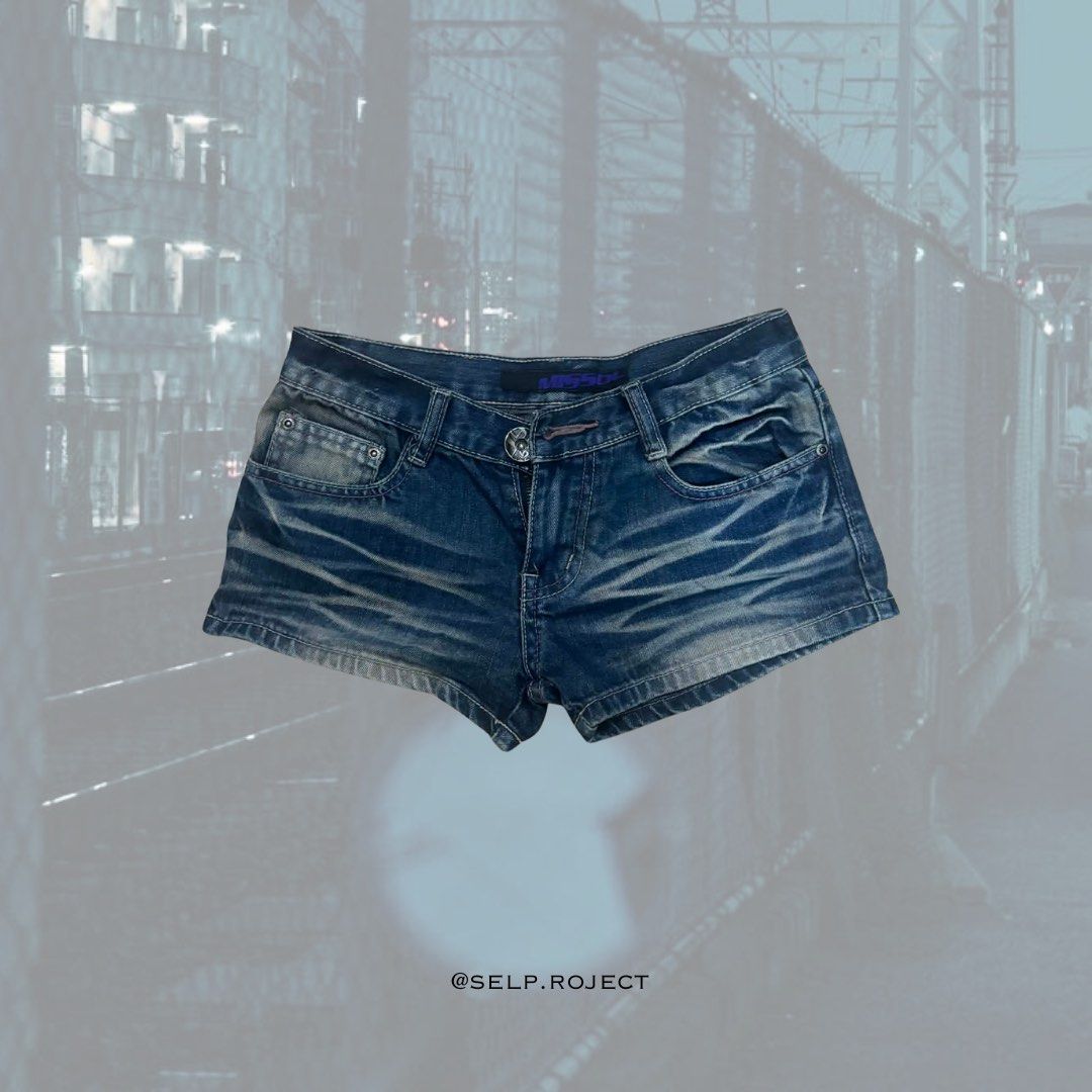Miss Sizty Denim Shorts (Category: Shorts) located in Manila. Submitted by selp.roject (Listing ID 1424301286, Image 1). Description: Miss Sizty Shorts 👥 W x L: 15/25 x 7.5 🗒️ 10 Condition - 10 Color Rate (Color may vary due to lighting).