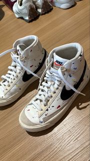 (Category: ) located in . Submitted by randomfinds88 (Listing ID 1424295845, Image 1). Description: .