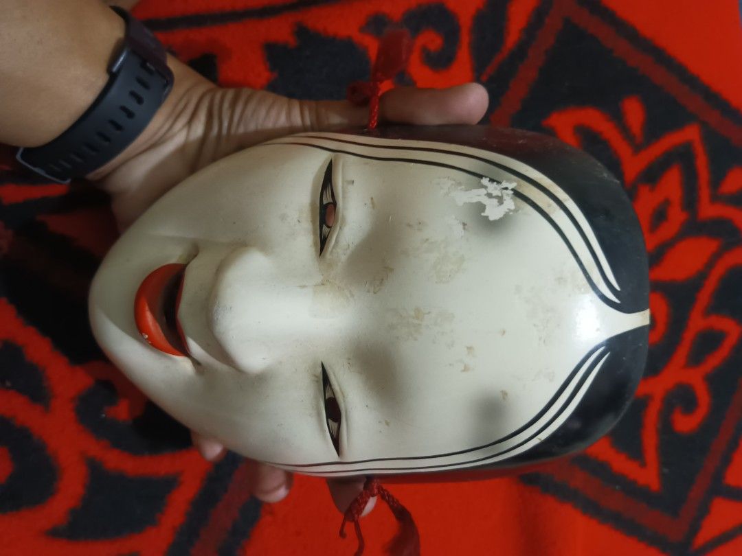 Old Japanese ceramic mask wall display (Category: Wall Decor) located in Quezon City. Submitted by markgolveo (Listing ID 1424268121, Image 3). Description: Old Japanese ceramic mask wall display signs of wears fragile preferred for pickup only.