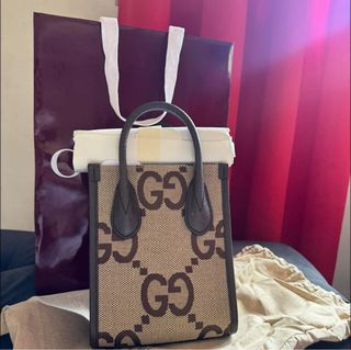 (Category: ) located in . Submitted by issavee (Listing ID 1424340682, Image 1). Description: .