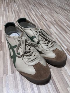 (Category: ) located in . Submitted by _user.unknown328 (Listing ID 1424166031, Image 1). Description: .