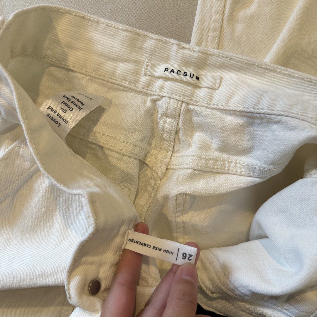 Pacsun High Rise Carpenter Jeans - Size 26 (Category: Jeans) located in Pasig City. Submitted by anejo (Listing ID 1424204021, Image 2). Description: Final price. Need these clothes gone before I relocate — first to pay gets it..