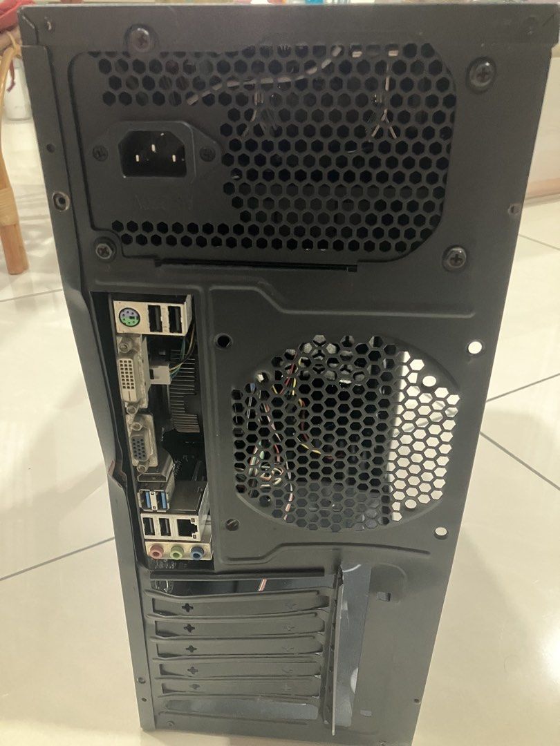 Pc (Category: Desktops) located in Johor Bahru. Submitted by sageart (Listing ID 1424294246, Image 3). Description: Intel I5-4460 Asrock h81m-hds DDR3 8gb SSD 120gb HDD 500gb Psu 500 watt Avf casing and dvd rom.