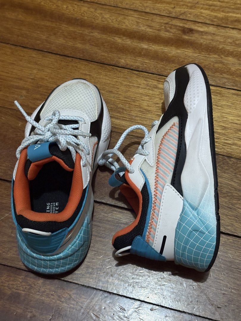Puma RS-X Sneakers (Category: Babies & Kids Fashion) located in Binan City. Submitted by de.clutterbyM (Listing ID 1424294468, Image 1). Description: Puma RS X Little Artificial Friends S Size: 18.5cm Brand new (check photo for outsole) No box (as it was just gifted, daughter outgrew her shoes).