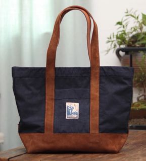 （分類：）位於 。 由 secondfind.0688 提交（商品編號 1424230378，圖片 1）。簡介： 。