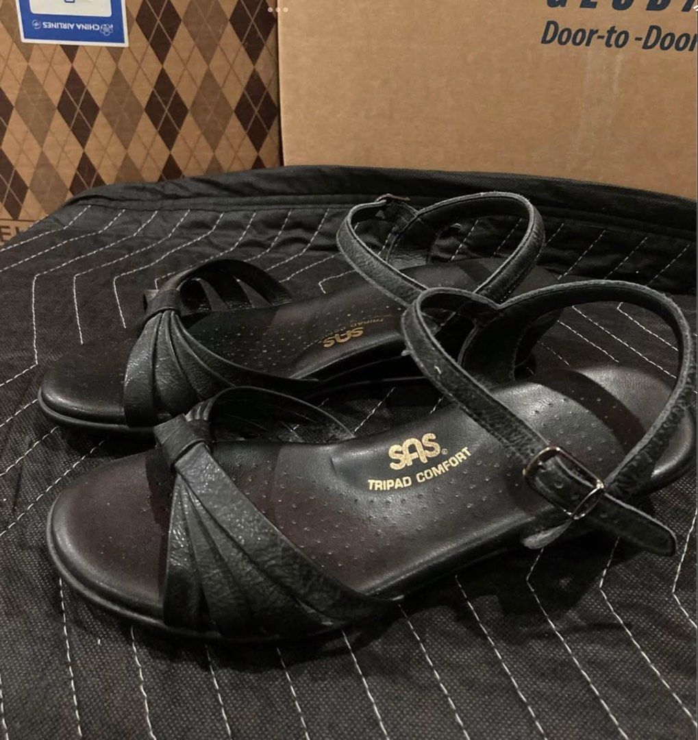 SAS Tripad Comfort Sandals (Category: Flats & Sandals) located in Pulilan. Submitted by aneth11983 (Listing ID 1424199275, Image 1). Description: ₱300+ sf Payment first basis 📍Pulilan, Bulacan.