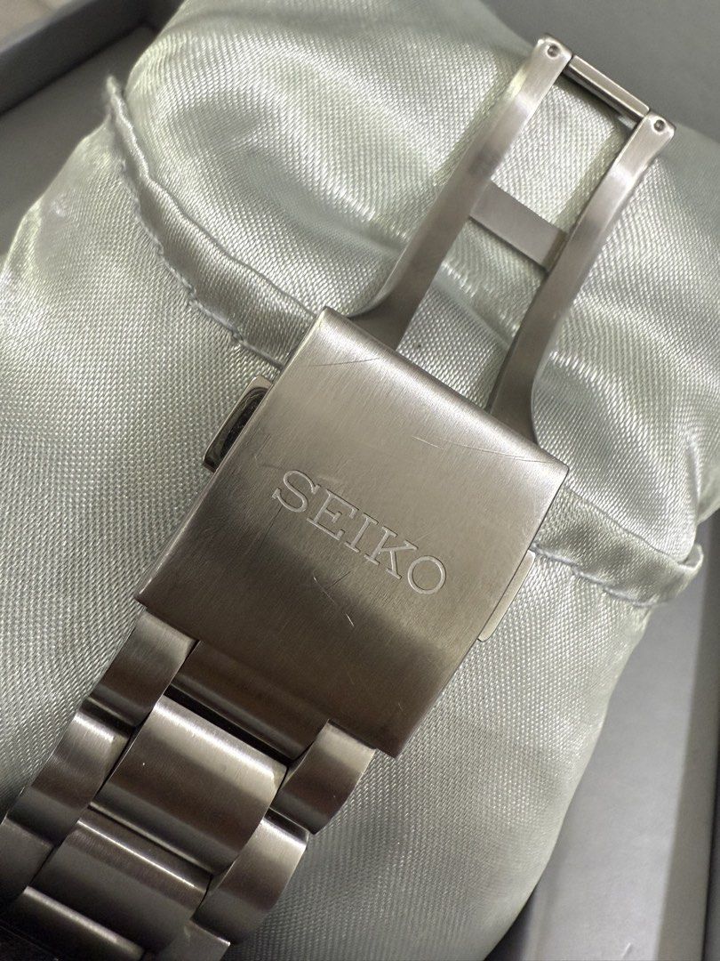 Seiko Speedtimer Ice Panda (Category: Men's Watches) located in Las Pinas. Submitted by cnp2021 (Listing ID 1424249493, Image 2). Description: USED SEIKO SPEEDTIMER ICE PANDA SSC935 - Local AD Complete inclusion Physical condition - 9.7/10 Bank transfer/Layaway 🏷️ : Php 22998 📍: Las Pinas DM us for inquiries @kicksntech.