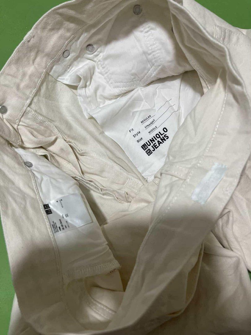 Selvedge (Category: Jeans) located in Pasig City. Submitted by reyeslarry11740 (Listing ID 1424243705, Image 3). Description: For Sale Uniqlo Regular Fit Straight Selvedge Pants Men Off White Size 32 Good as new condition No issue Need wash, see last picture, washable 600 plus ship only Payment 1st Pasig city .