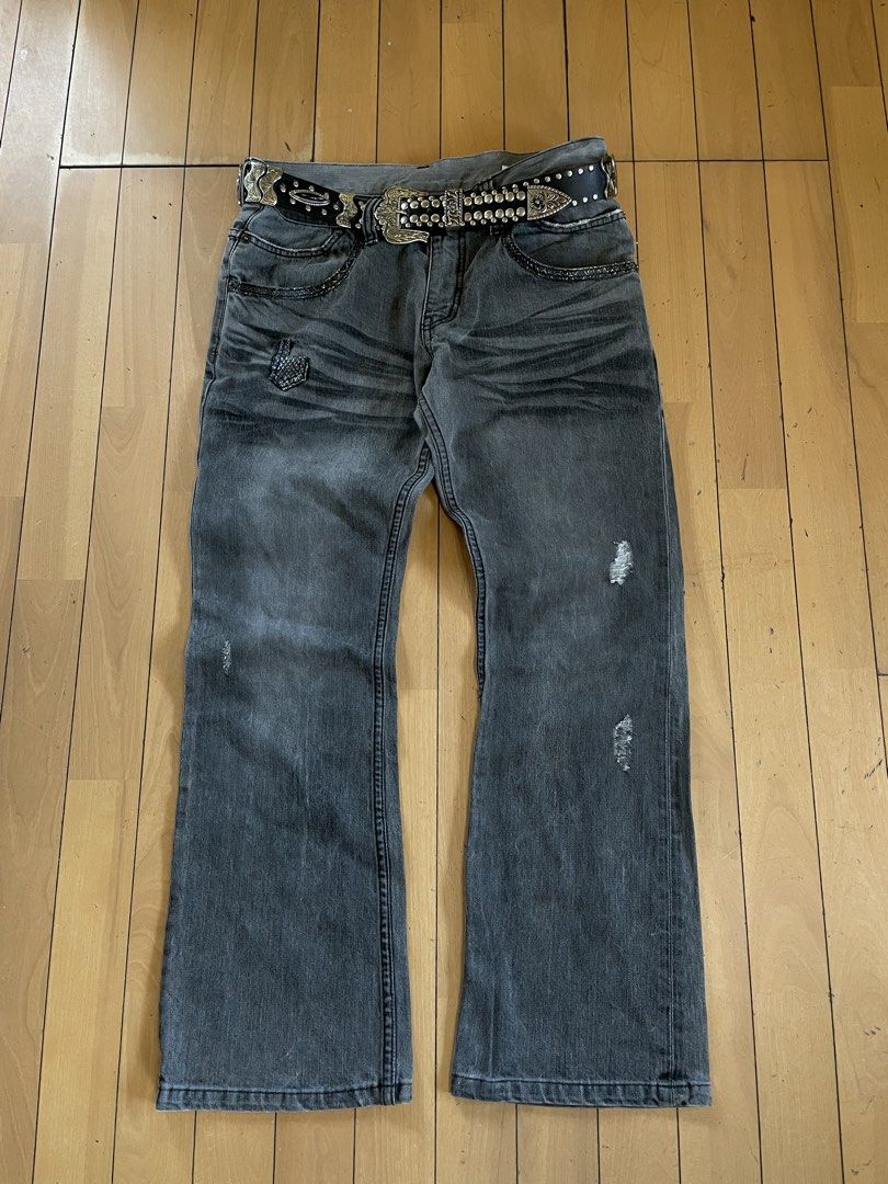 semantic design (Category: Jeans) located in Agoo. Submitted by omaethrift (Listing ID 1424166946, Image 1). Description: Both good conditions Issue may bleach stain yung isa See photos Bundle for 5500 add sf.