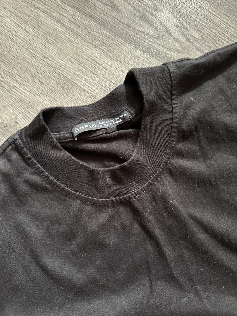 SHEIN Black T-shirt for Men (Category: Shirts) located in Rizal. Submitted by nixx__ (Listing ID 1424296789, Image 2). Description: .