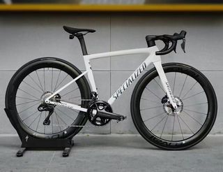 (Category: ) located in . Submitted by paragon.cycles (Listing ID 1424240048, Image 1). Description: .