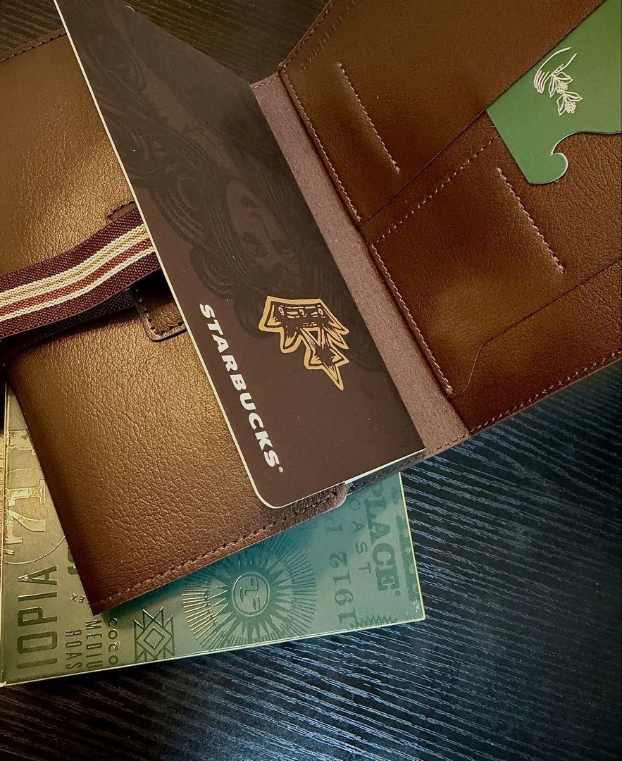 Starbucks 2020 Travel Organizer (Category: Stationery & School Supplies) located in Taguig. Submitted by ringo0001 (Listing ID 1424206408, Image 1). Description: 2020 Starbucks Planner Travel Organizer Coffee Brown..
