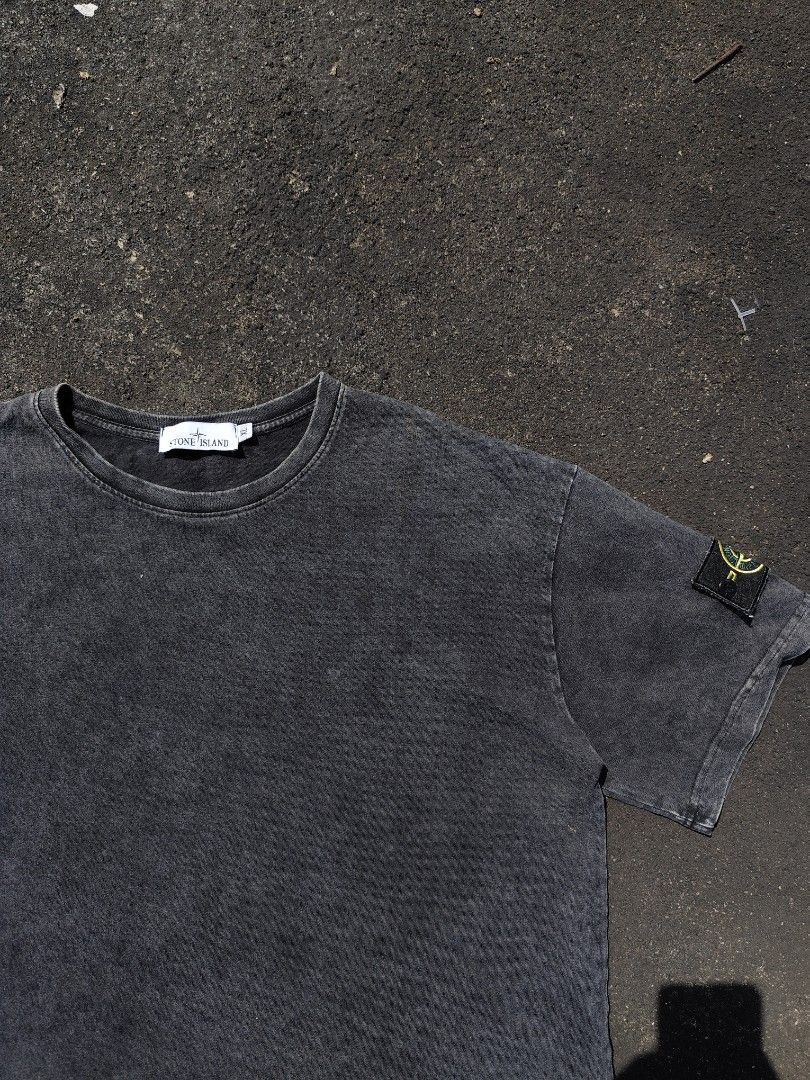 Stone Island Washed T-shirt (Category: Tshirts & Polo Shirts ) located in Tabaco. Submitted by kramjoseph_6 (Listing ID 1424212034, Image 2). Description: .