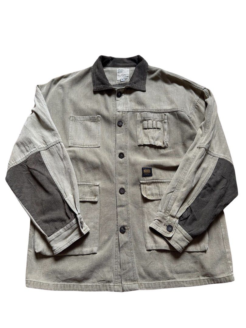 Super Navy u.craft Jacket XL (Category: Coats, Jackets and Outerwear) located in Kabankalan. Submitted by secondhandgems2 (Listing ID 1424196214, Image 1). Description: - Super Navy jacket - Size: XL(23W 29L) - Corduroy collar - Multiple pockets - Button-up front - U.Craft logo patch - Neutral color - Darker patches on sleeves.