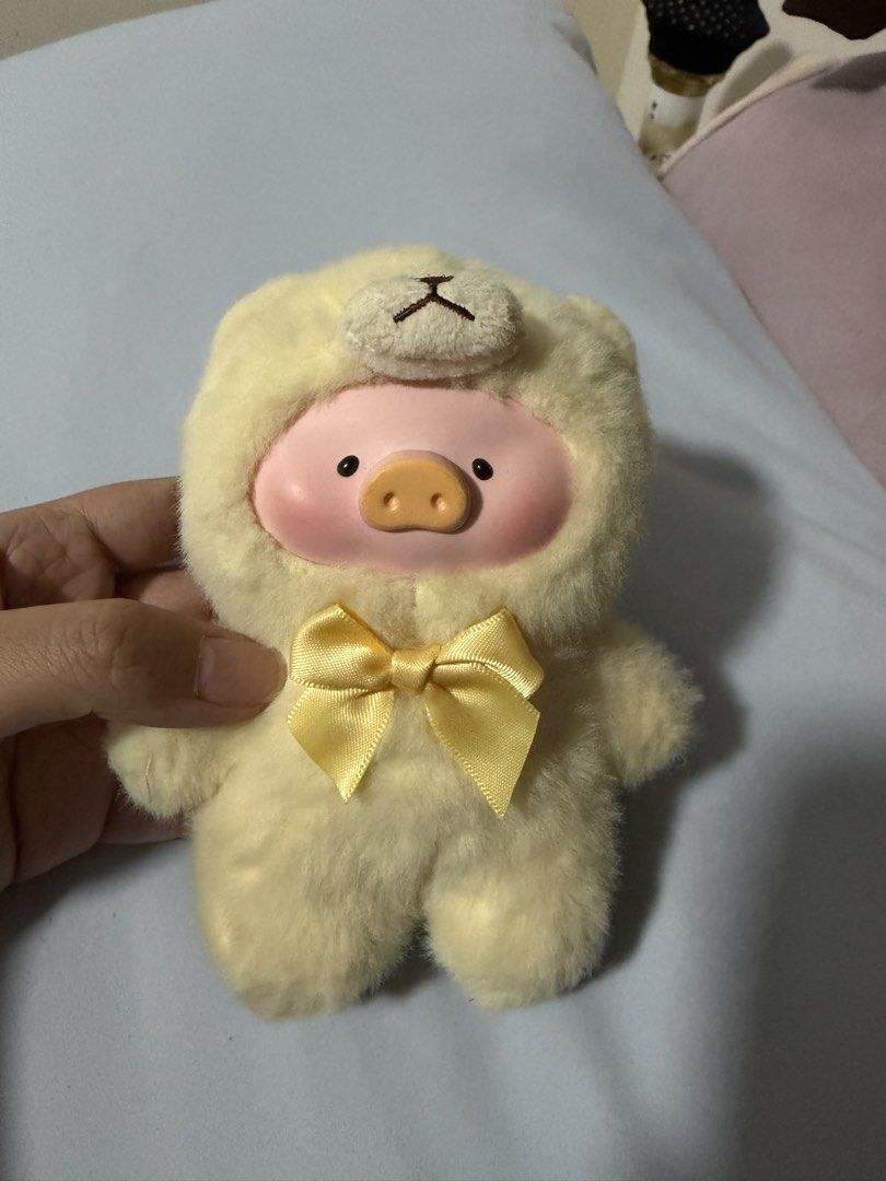 Teddy Lulu (Category: Plushies & Soft Toys) located in Paranaque City. Submitted by beamnl (Listing ID 1424305922, Image 1). Description: .