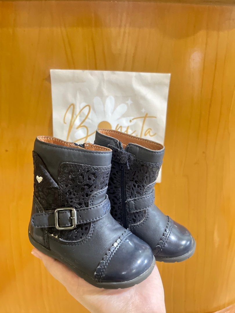 Terno Set plus Toddler Boots Made in Italy (Category: Babies & Kids Fashion) located in Alfonso. Submitted by herrrjoyce (Listing ID 1424188147, Image 3). Description: OOTD Set from Shein 9-12months, white tights not included. BOOTS - Geox Brand Bought from Italy Eur19 12cm .