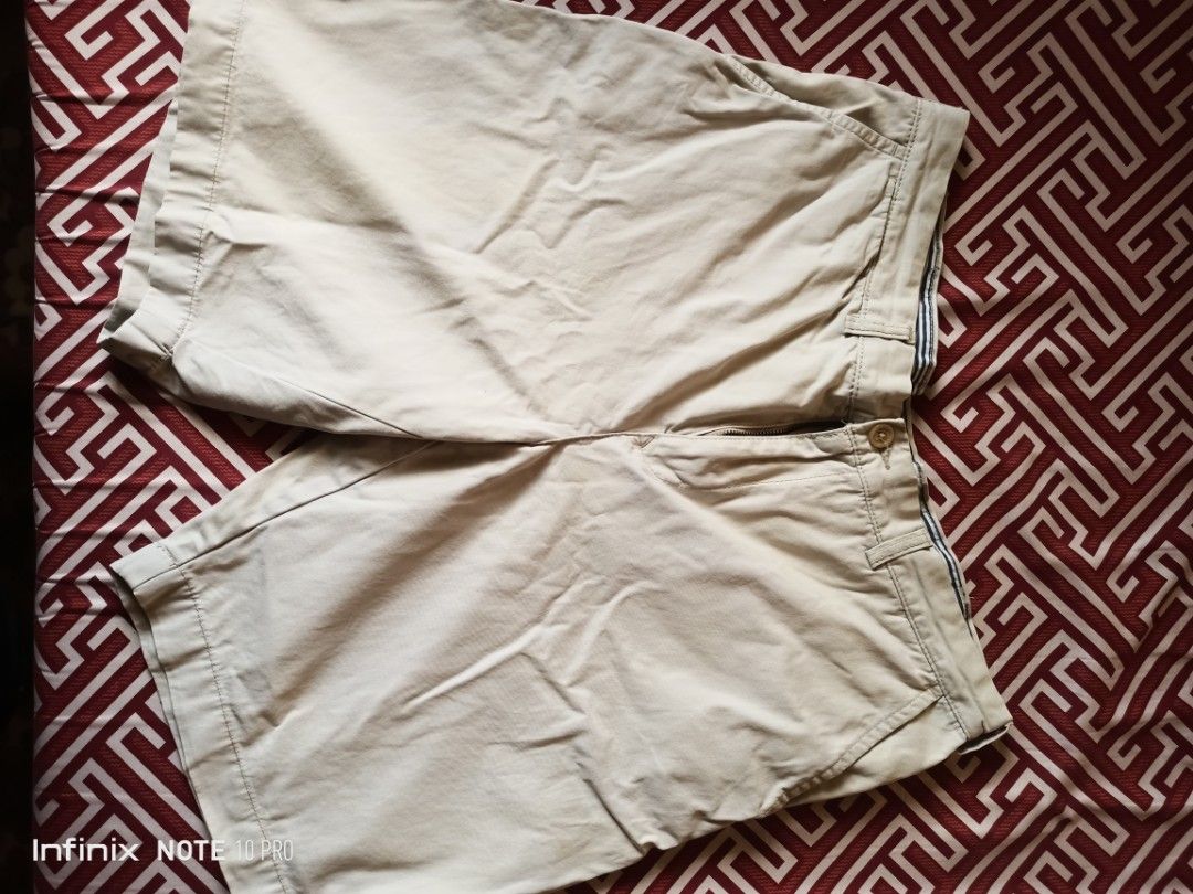 Tommy Hilfiger Khaki Shorts - Size 38 (Category: Shorts) located in Manila. Submitted by mr.dodoublegg (Listing ID 1424173375, Image 2). Description: size 38 on tag fit size 36.