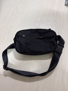 (Category: ) located in . Submitted by twainstore (Listing ID 1424271697, Image 1). Description: .